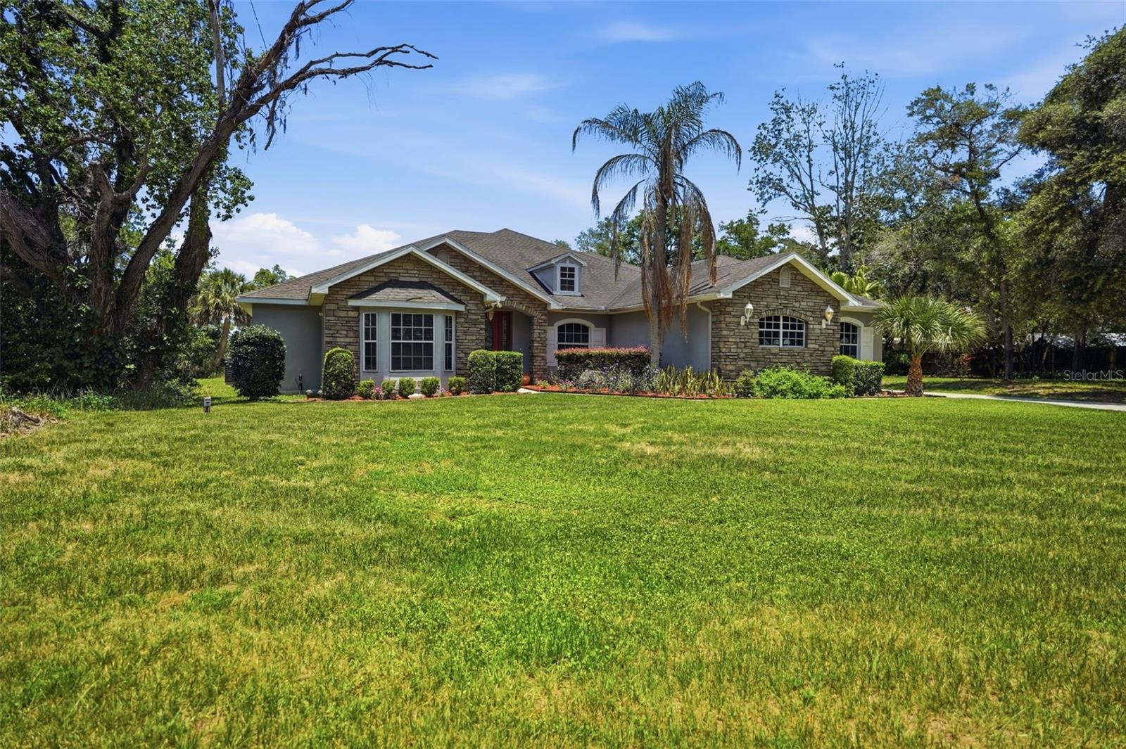 SPRING HILL - Residential