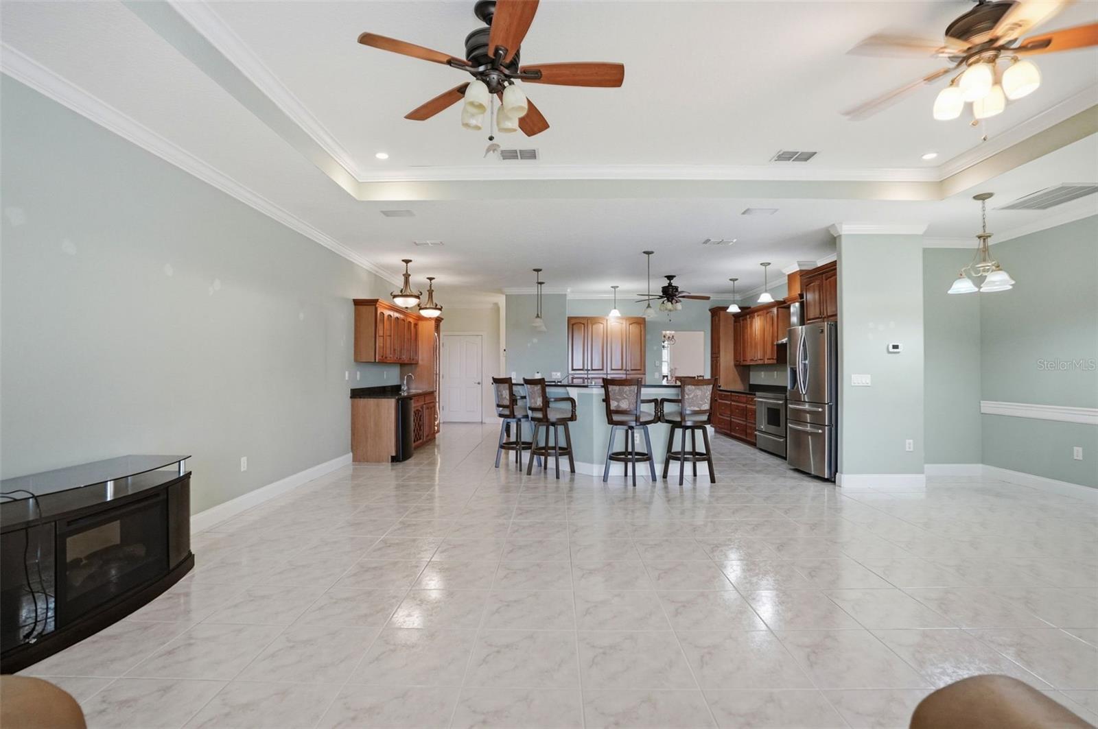 SPRING HILL - Residential