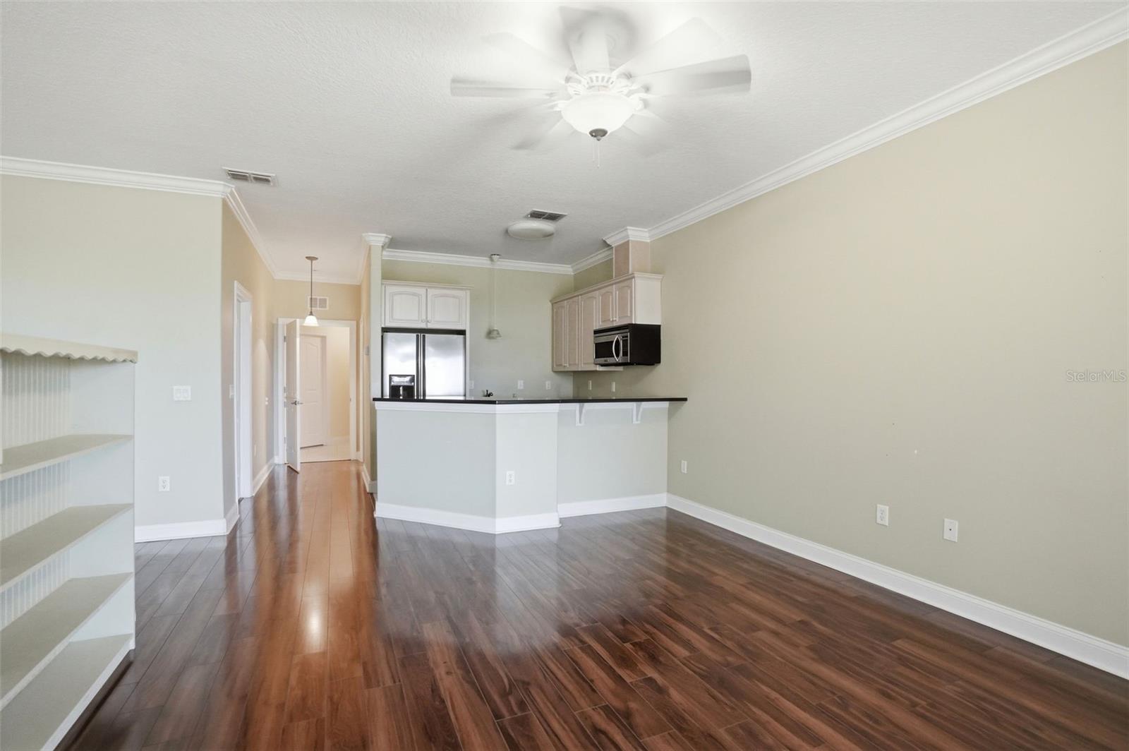 SPRING HILL - Residential
