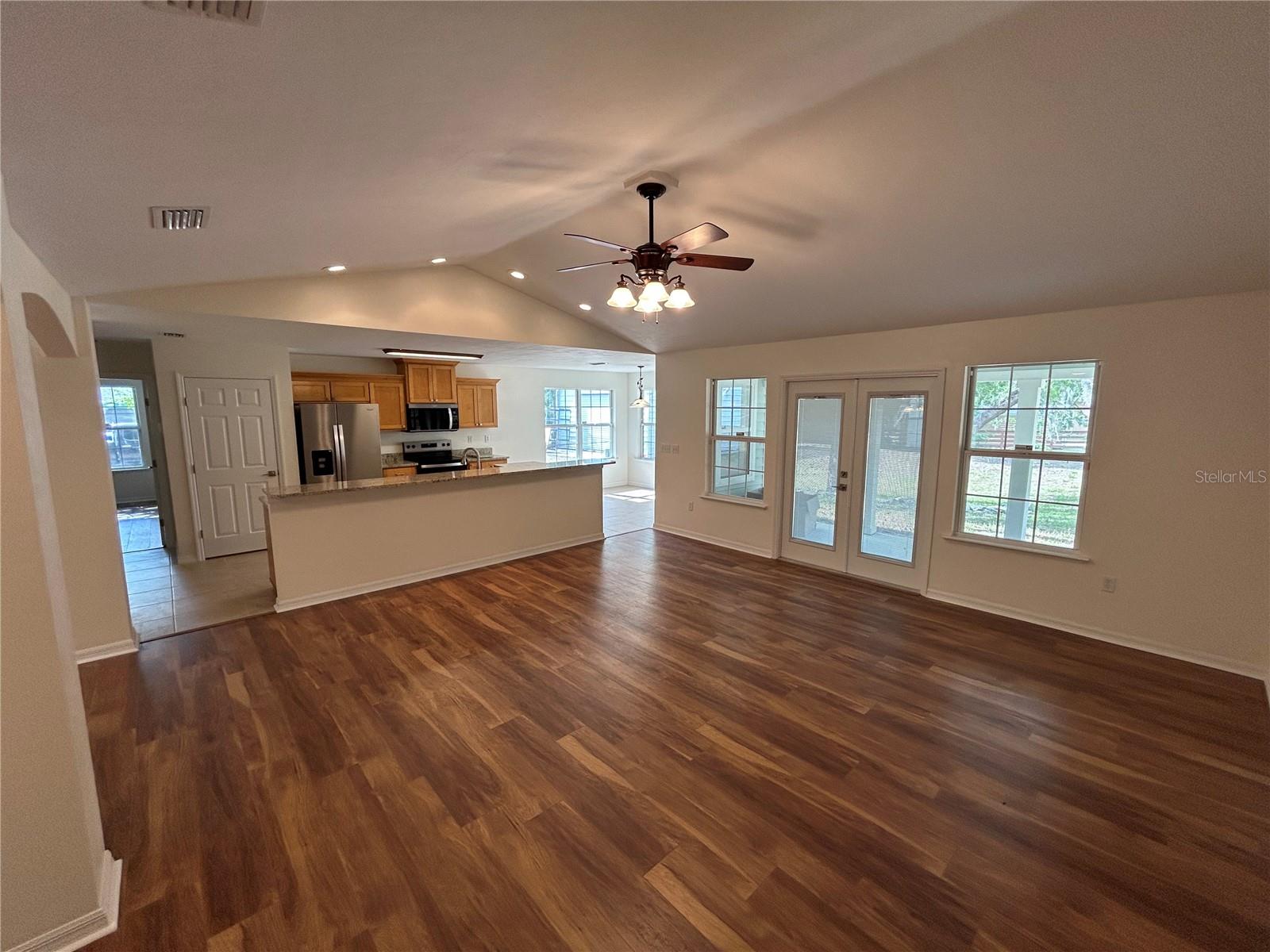 UNIT 2 SPRING RIDGE SUB - Residential