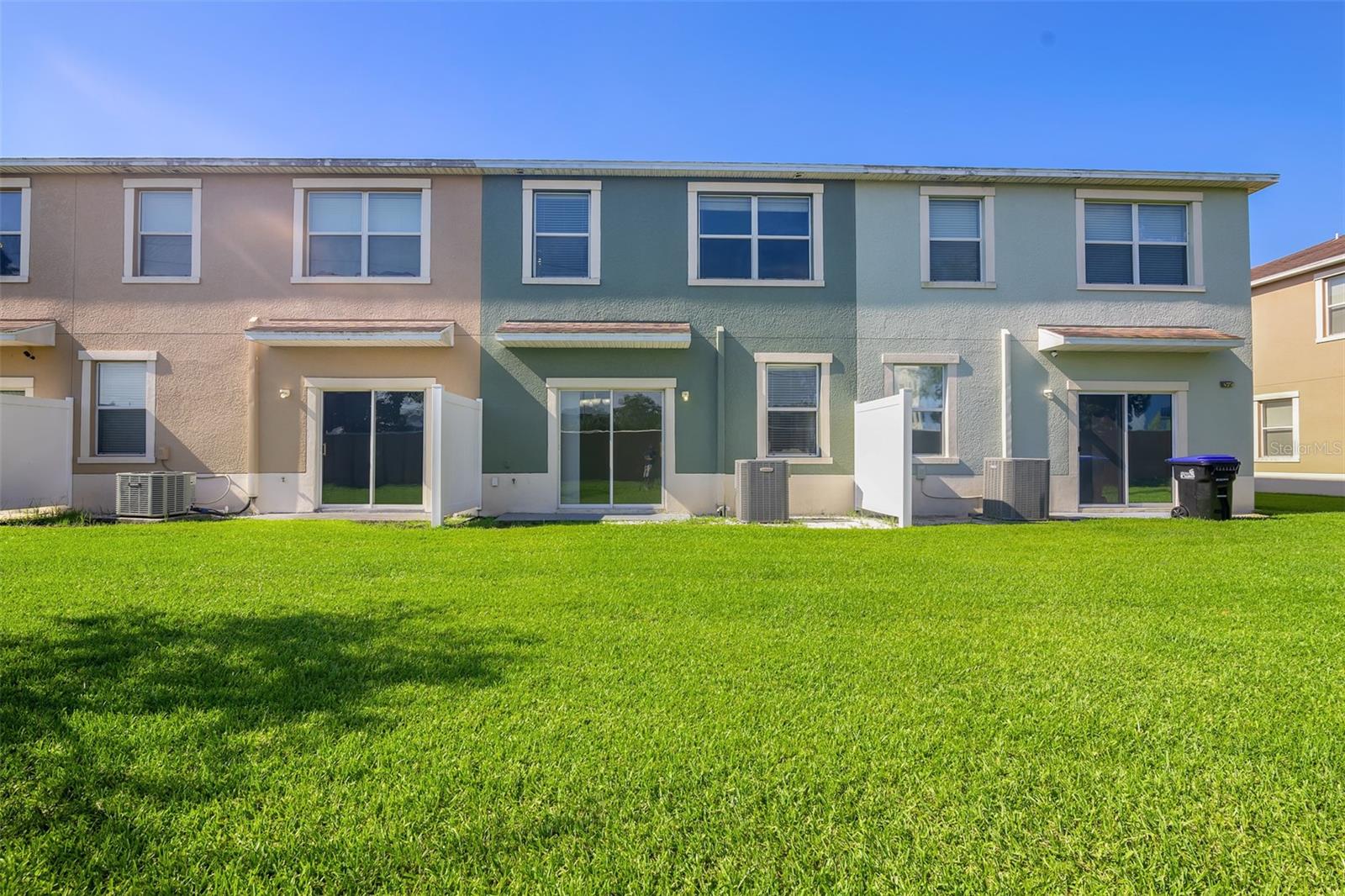 SAVANNAH LNDGS - Residential