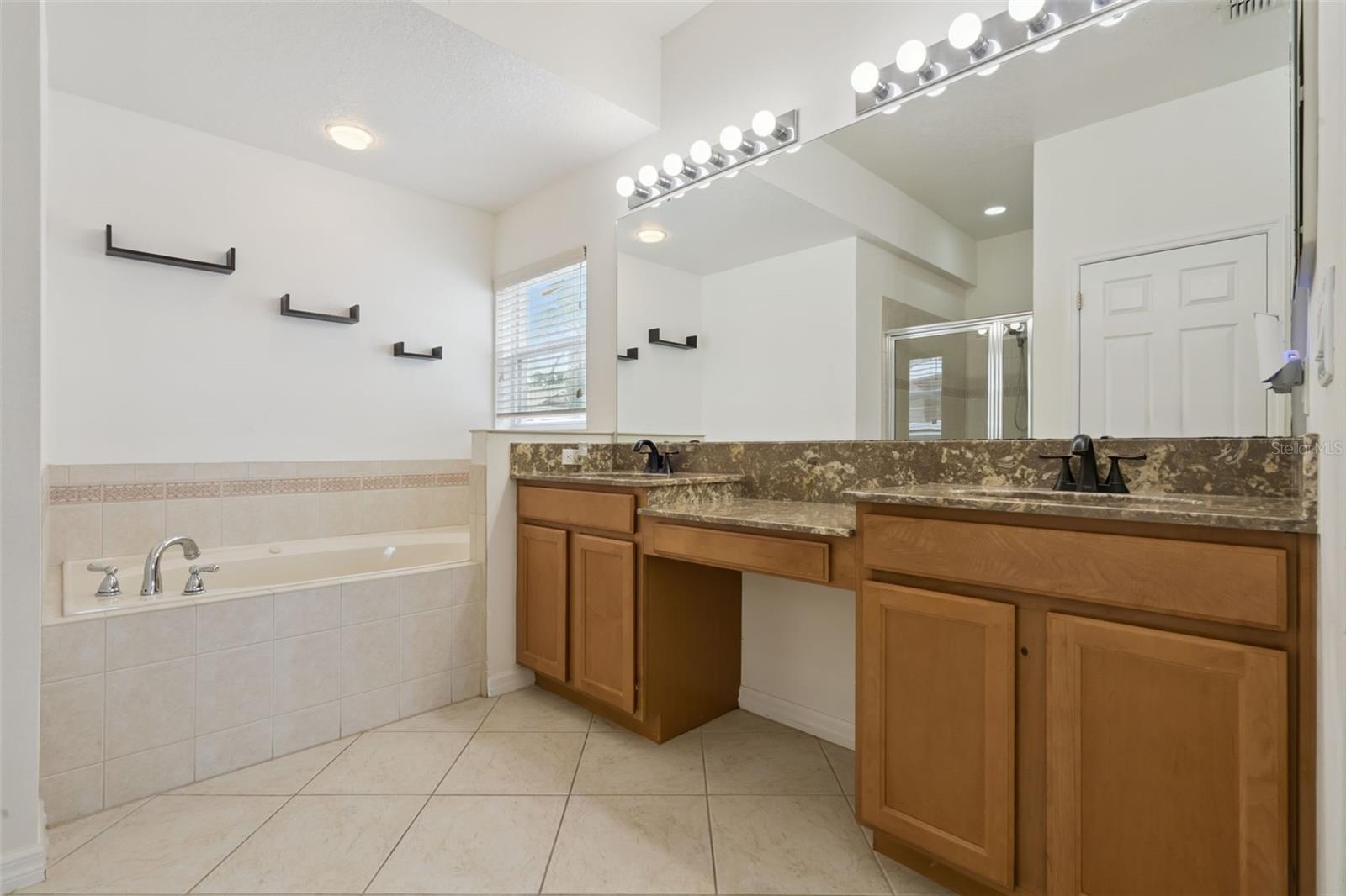 BRIGHTON LANDINGS - Residential