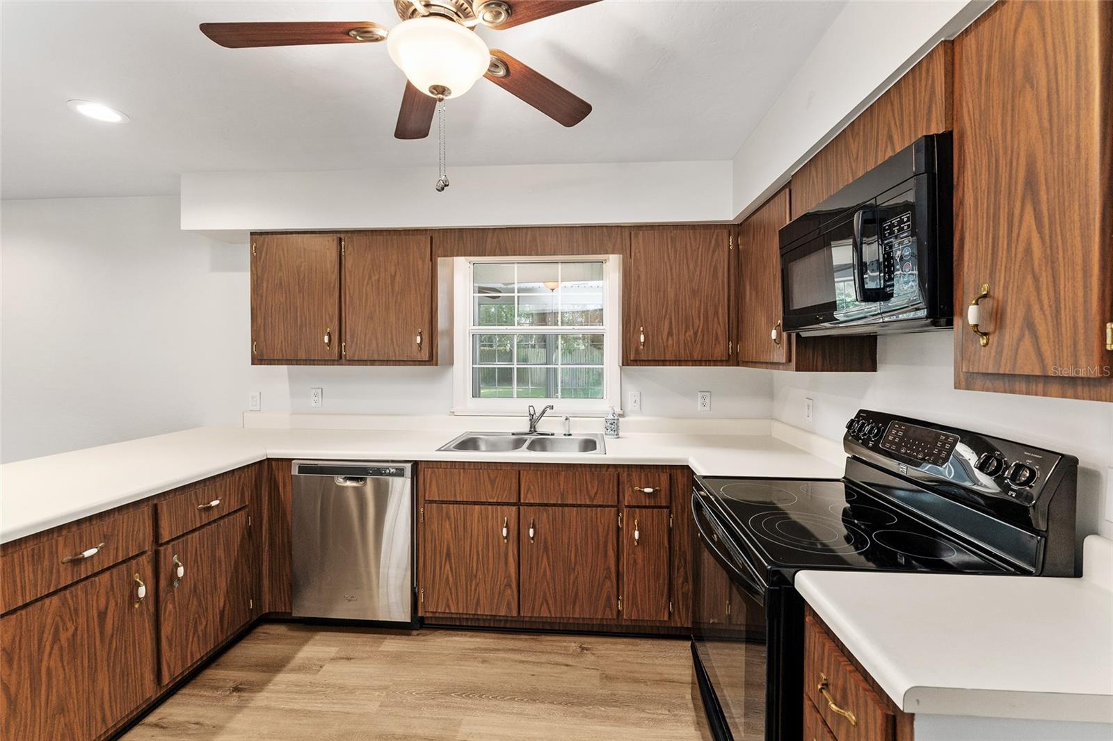 REPLAT SYLVANIA TERRACE - Residential