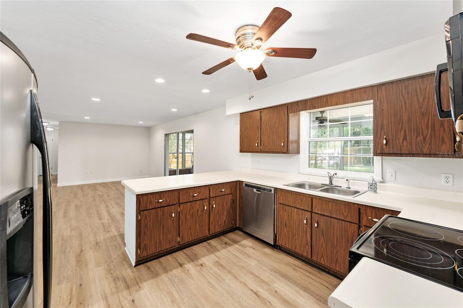 REPLAT SYLVANIA TERRACE - Residential