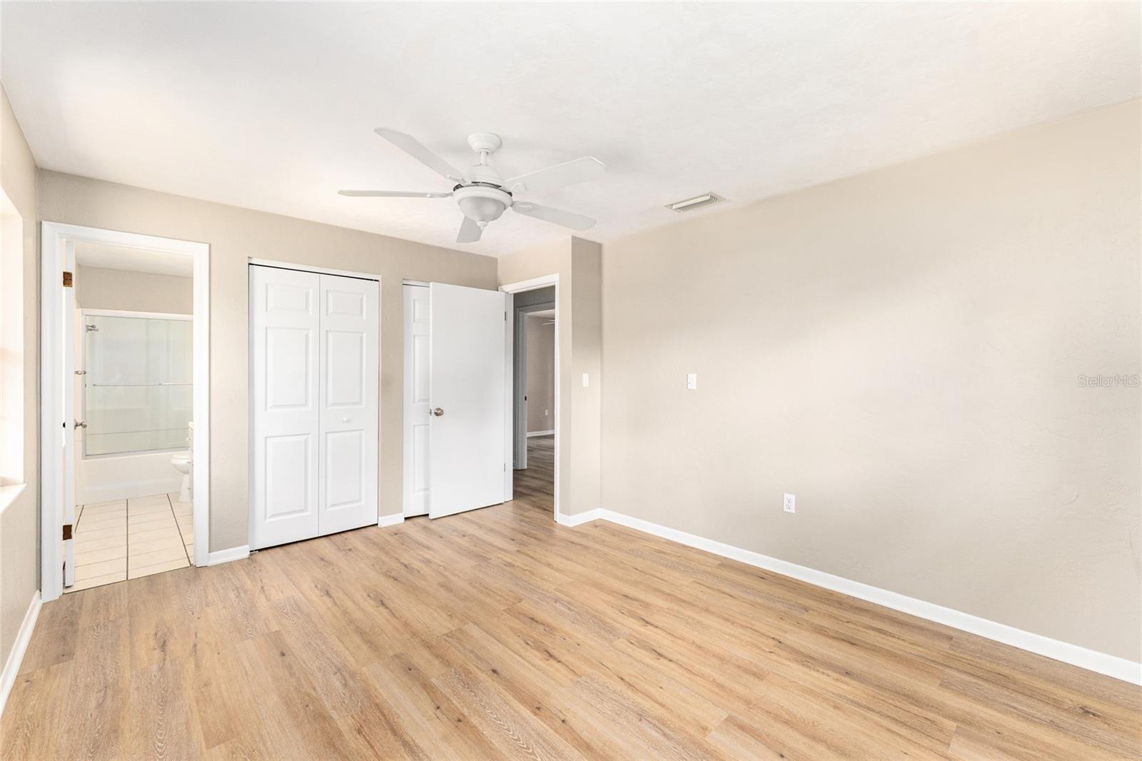 REPLAT SYLVANIA TERRACE - Residential
