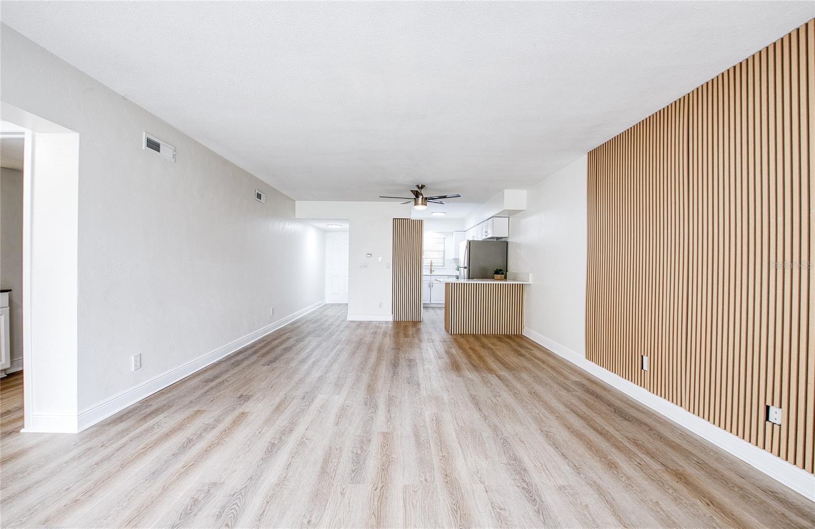 MARINA HARBOUR CONDO - Residential