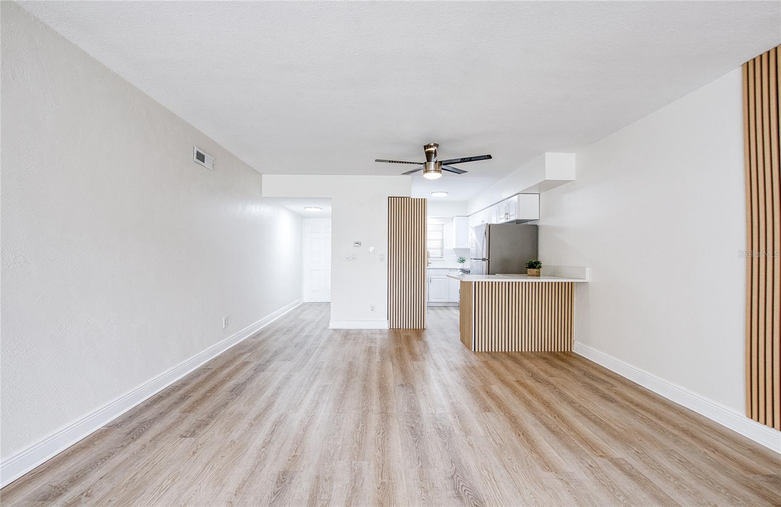 MARINA HARBOUR CONDO - Residential