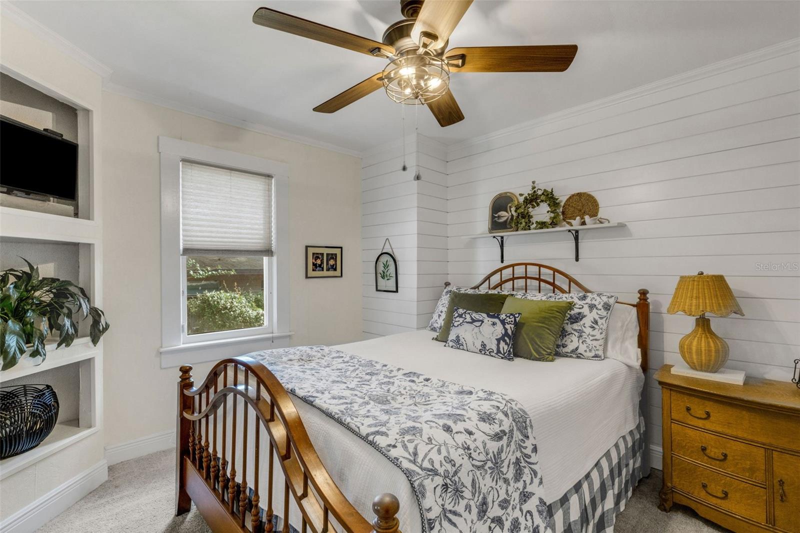 JOHNSONS T H SUB - Residential