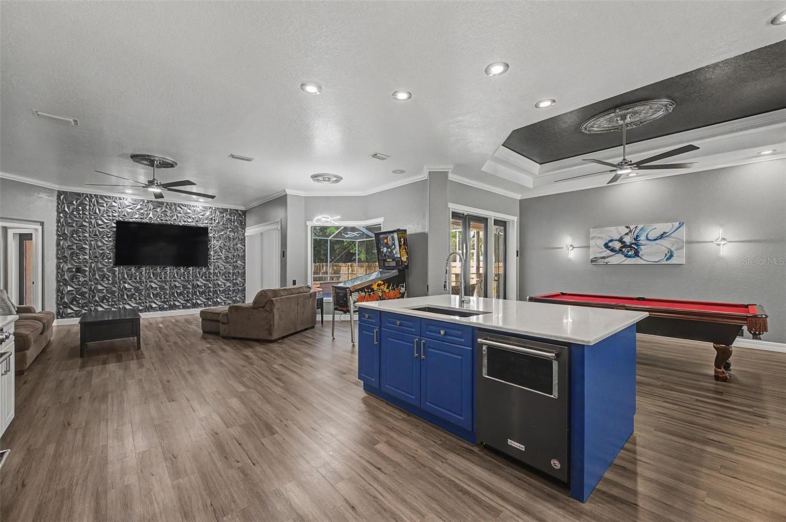 GRANDE OAK - Residential