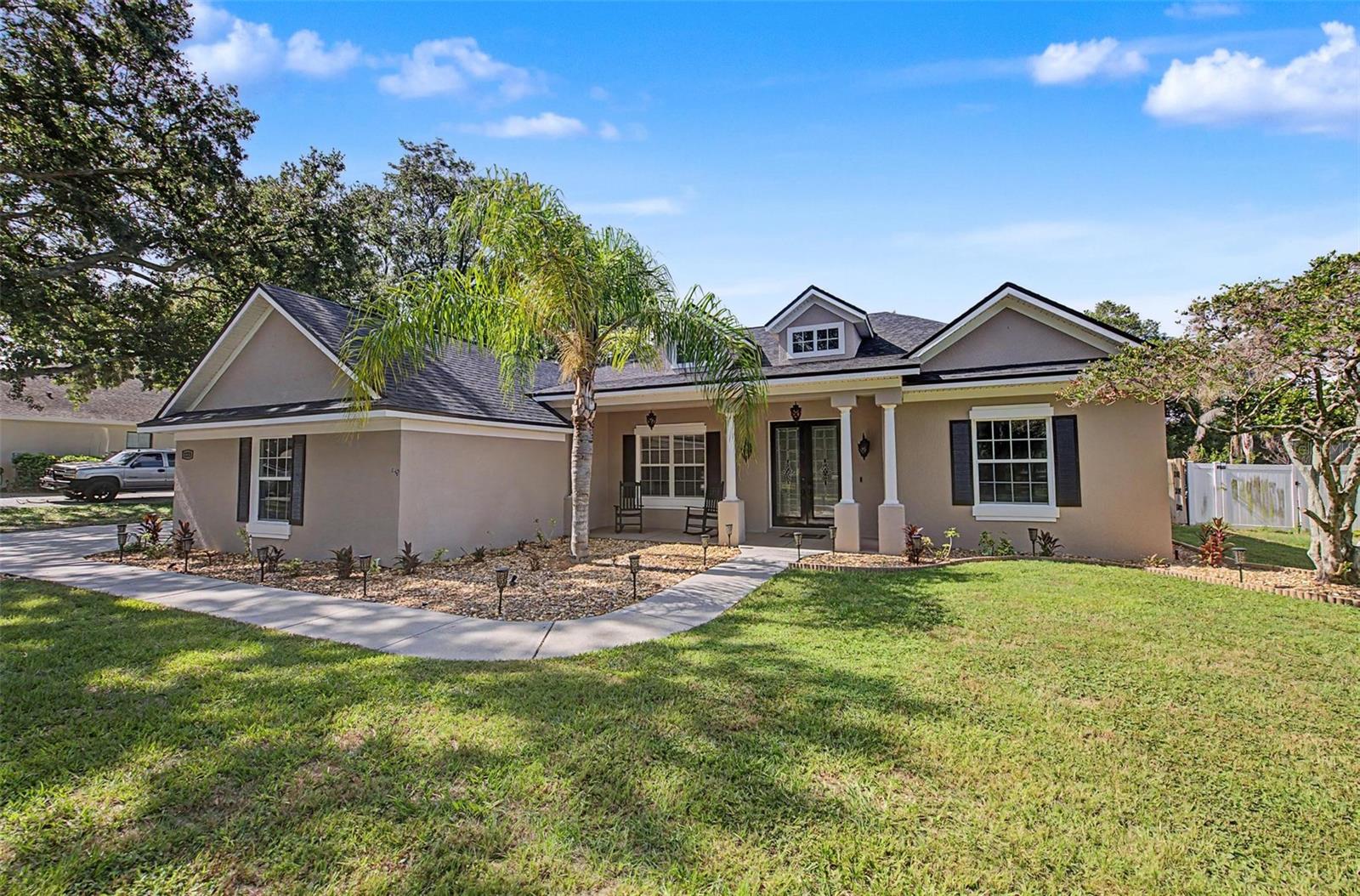 GRANDE OAK - Residential