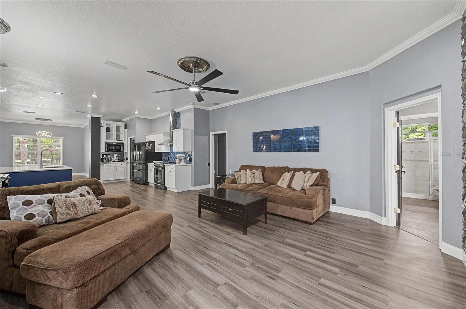 GRANDE OAK - Residential