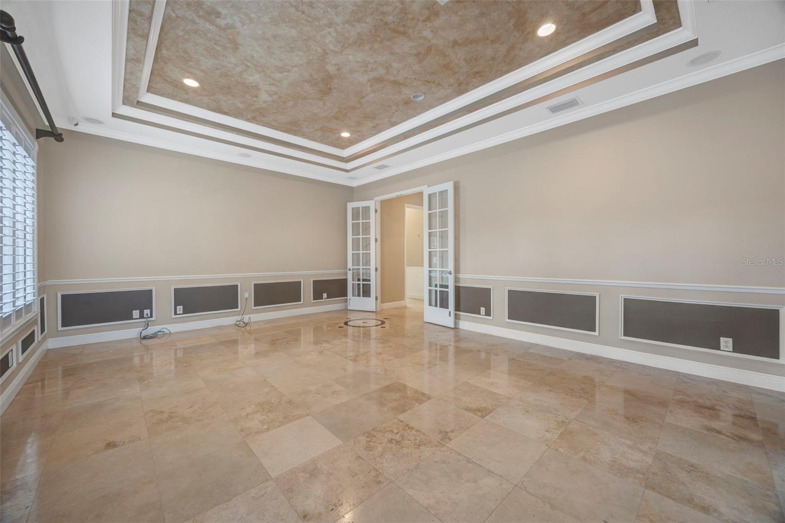 KEYSTONE GROVES - Residential