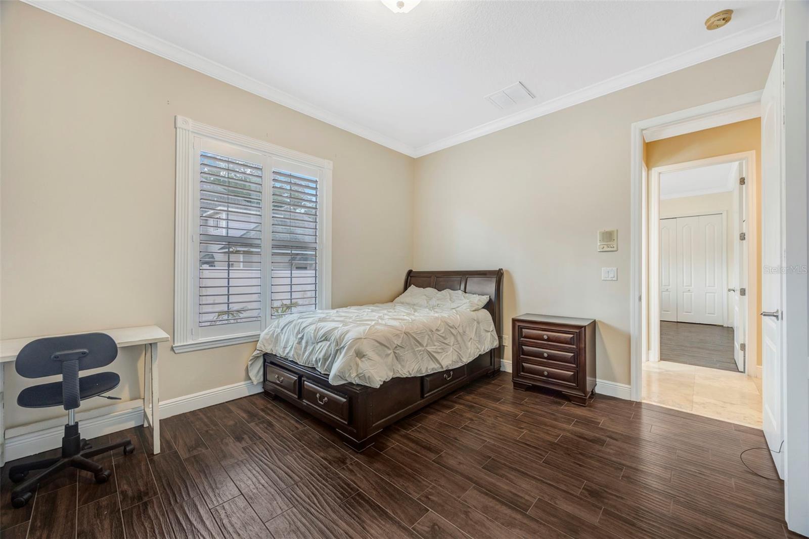 KEYSTONE GROVES - Residential