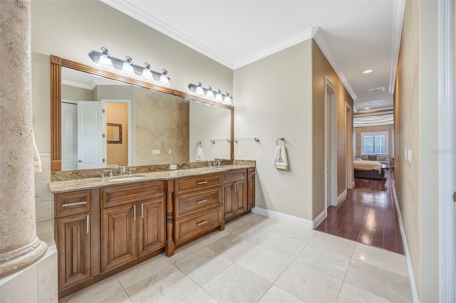 KEYSTONE GROVES - Residential