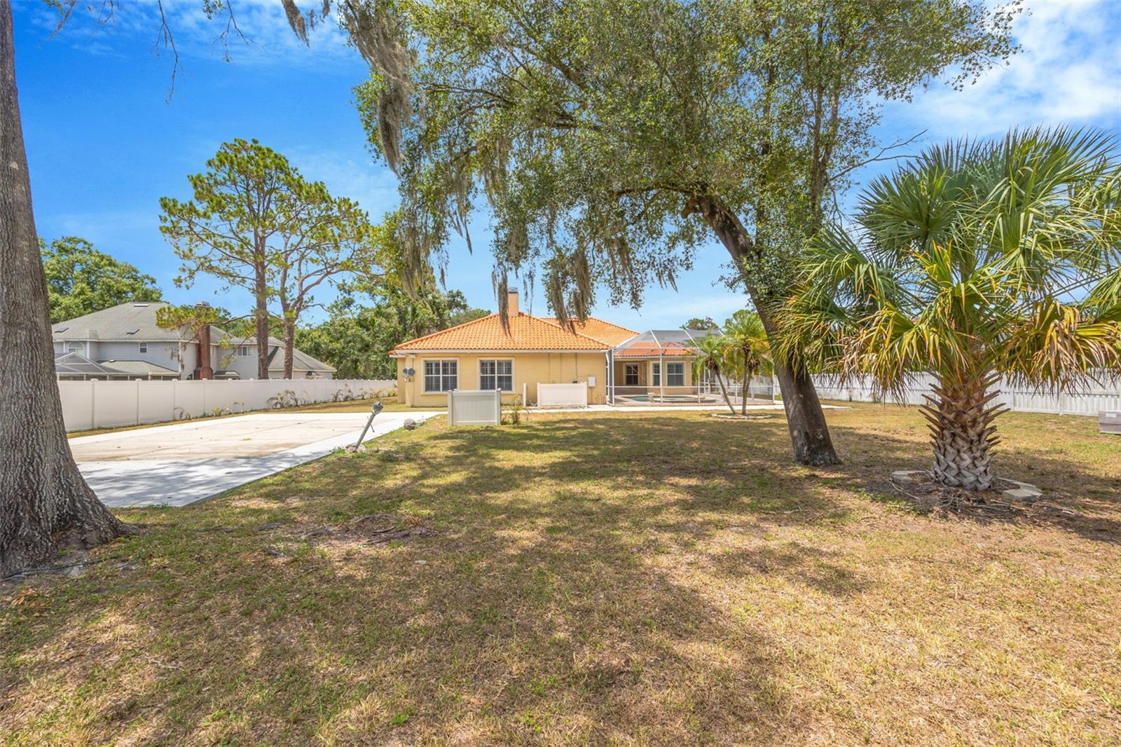 KEYSTONE GROVES - Residential