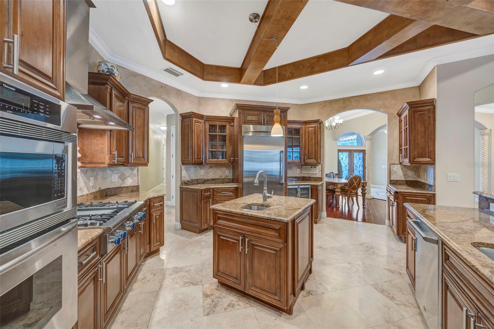 KEYSTONE GROVES - Residential