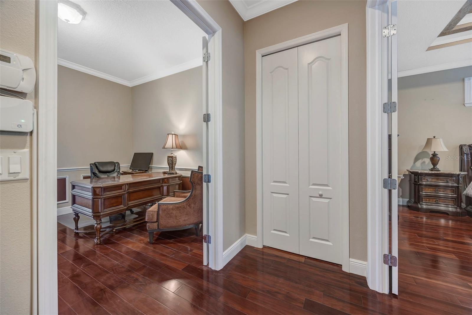 KEYSTONE GROVES - Residential