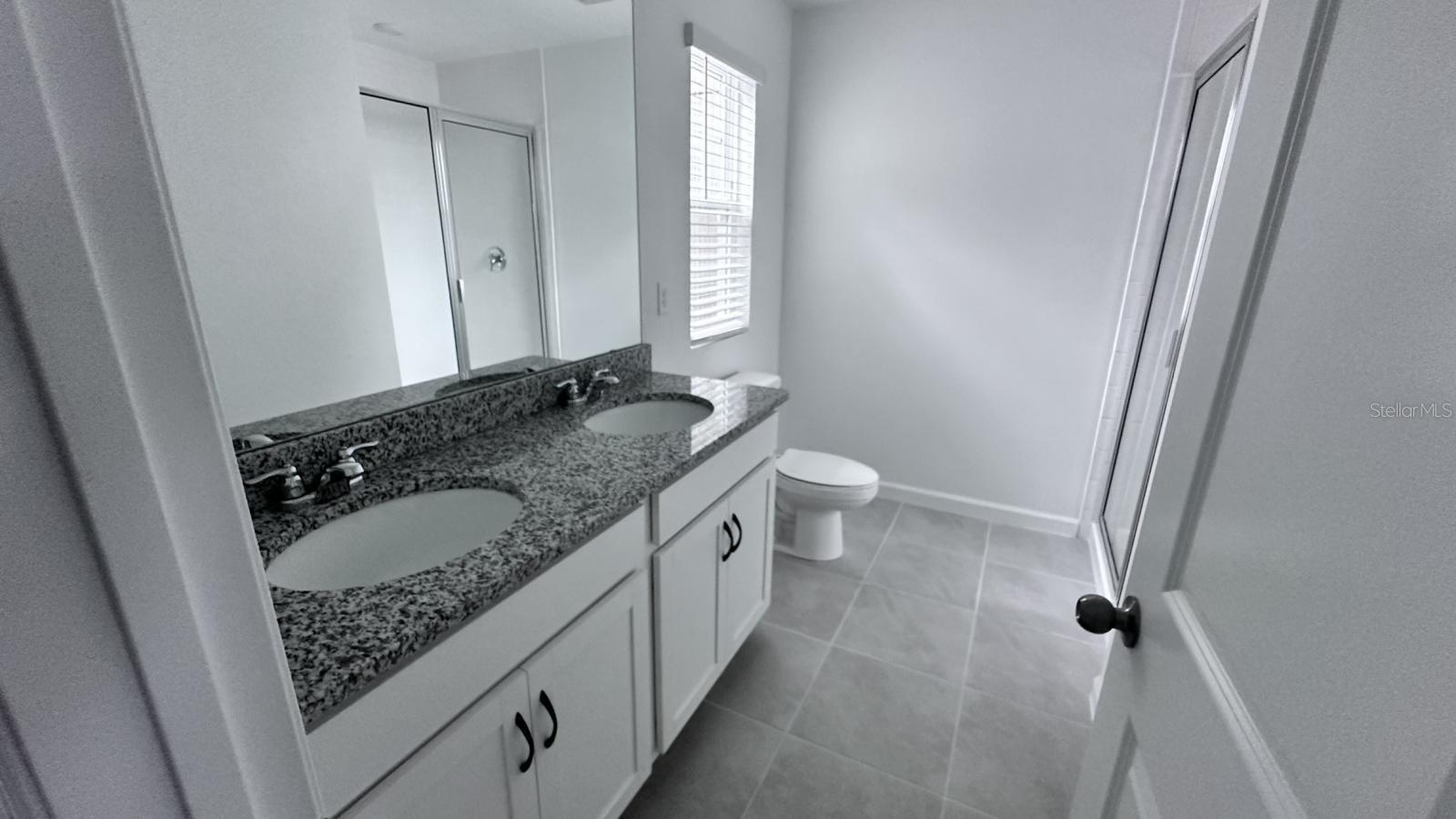 SOLEIL/WESTSIDE - Residential Lease