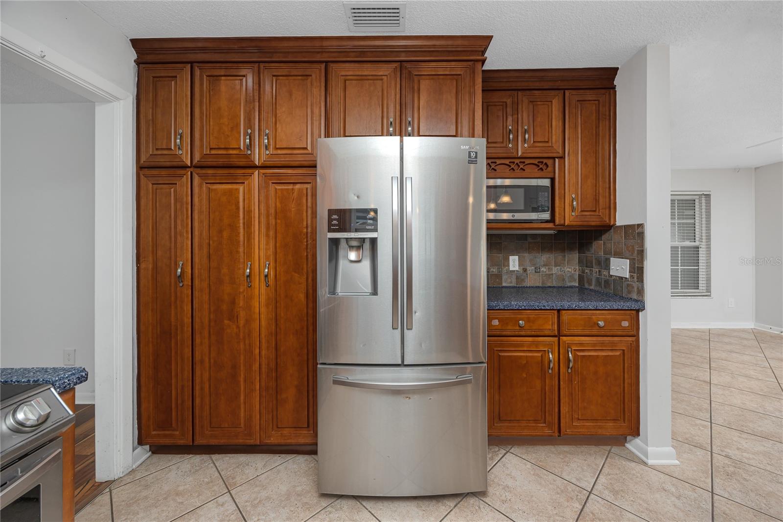 MORNINGSIDE ESTATES - Residential Lease