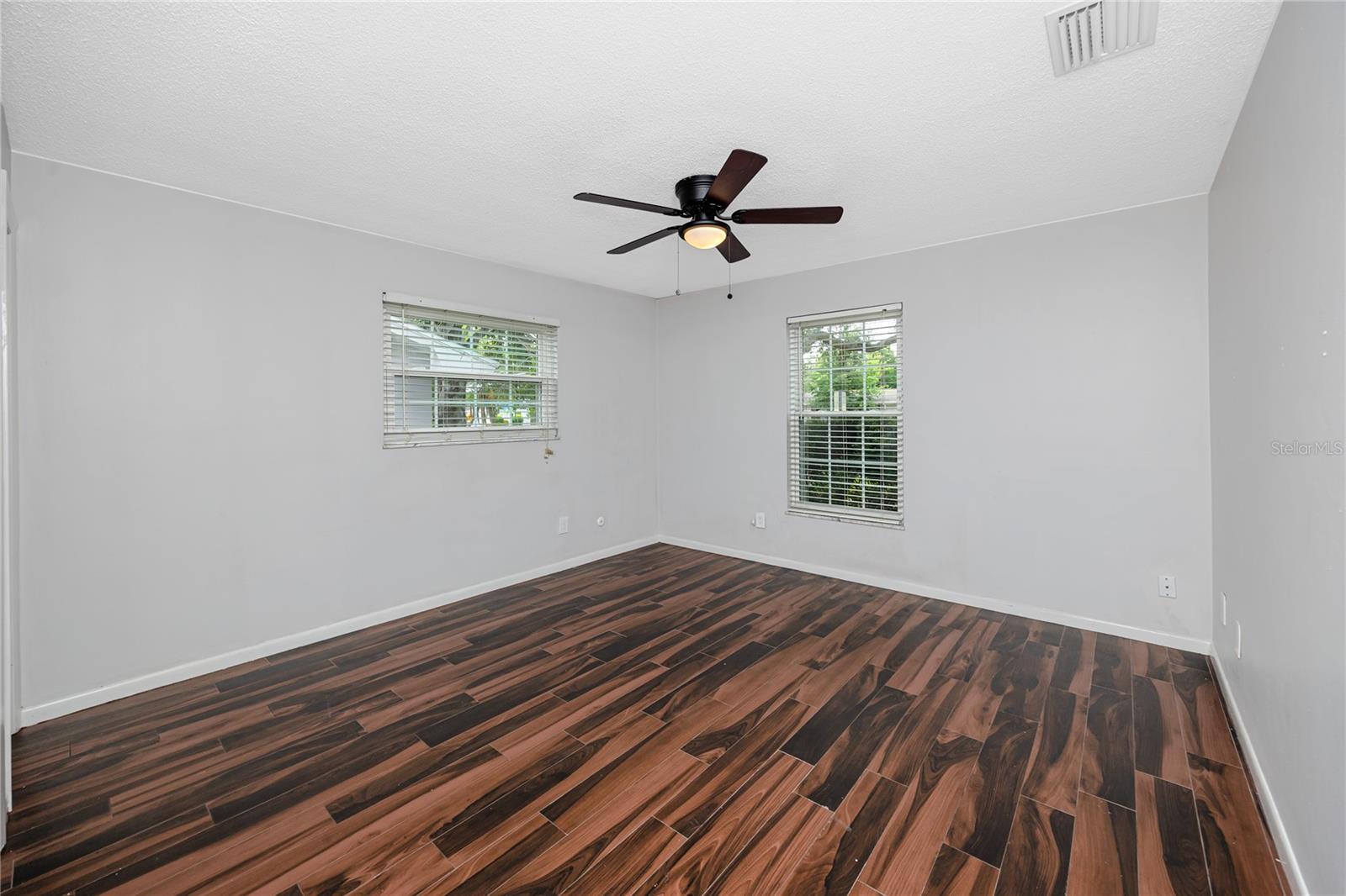 MORNINGSIDE ESTATES - Residential Lease