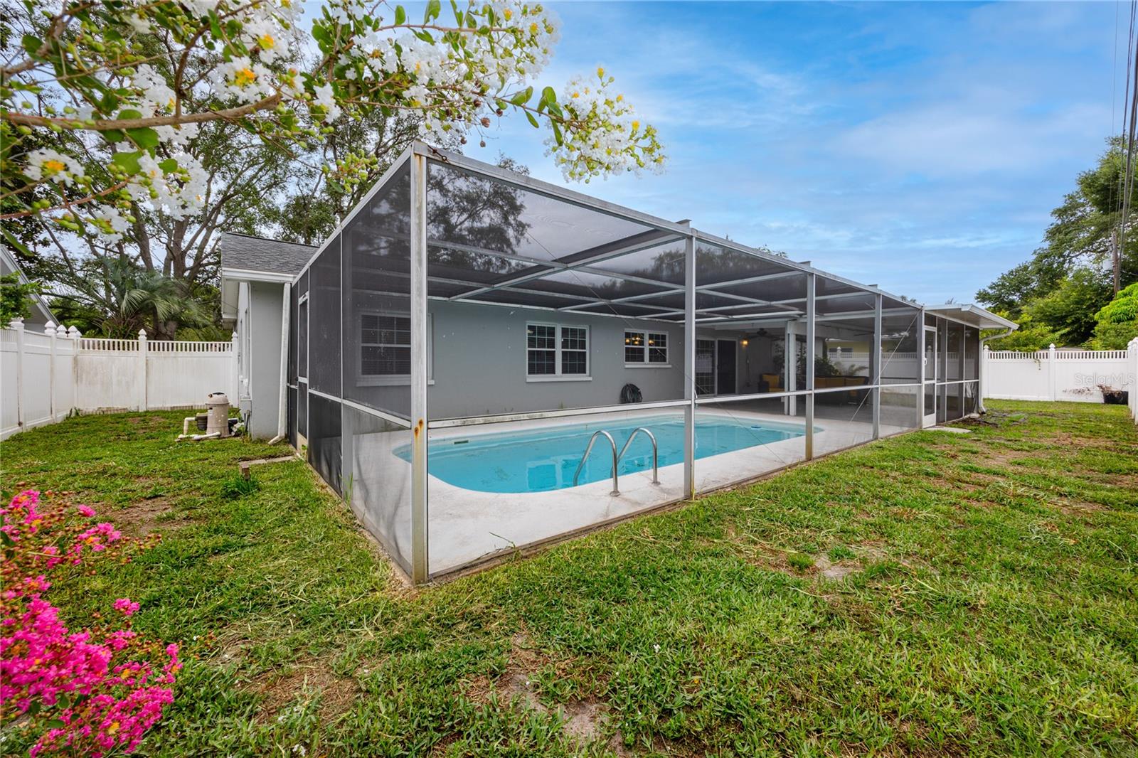 MORNINGSIDE ESTATES - Residential Lease