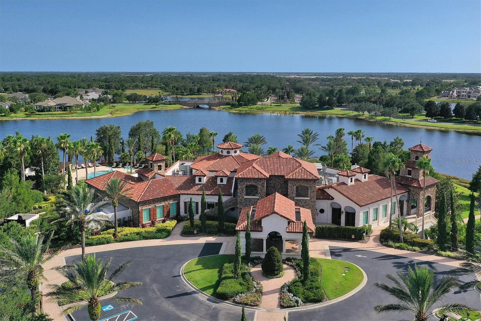 LAKE CLUB PH II - Residential