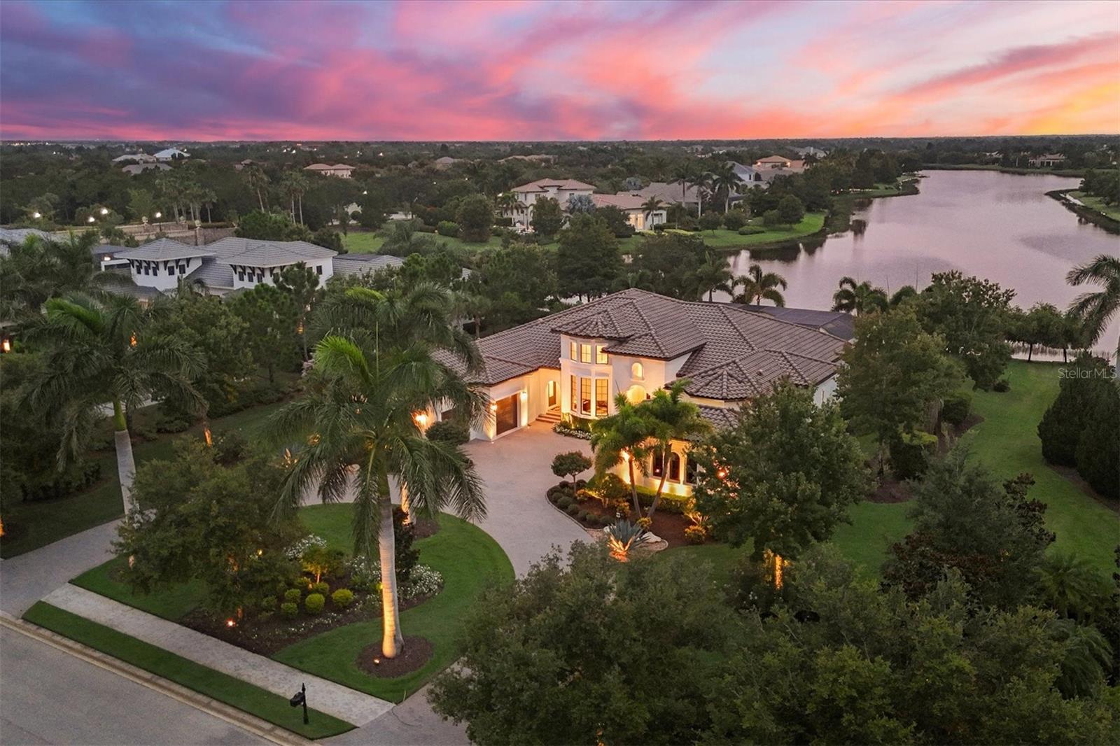 LAKE CLUB PH II - Residential