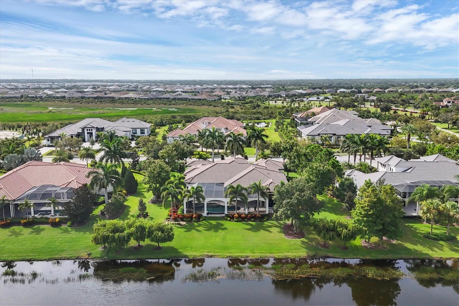 LAKE CLUB PH II - Residential