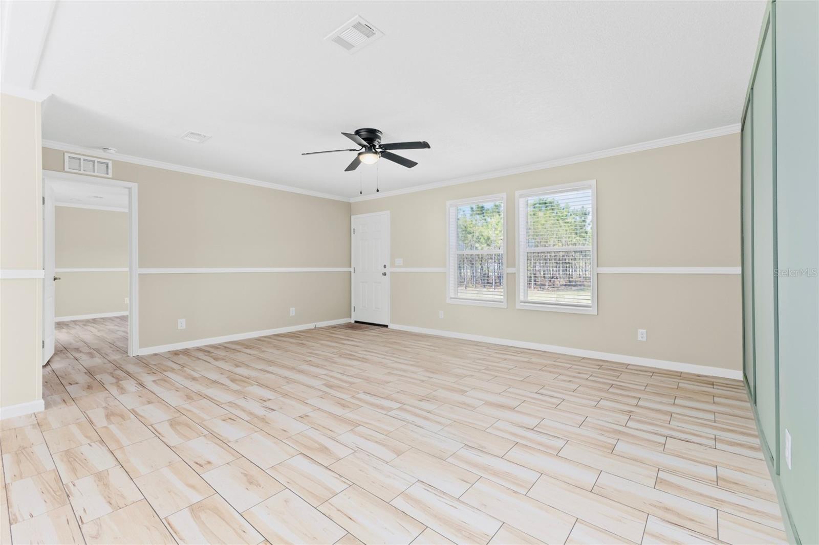 REPLAT/TWIN TIMBERS - Residential