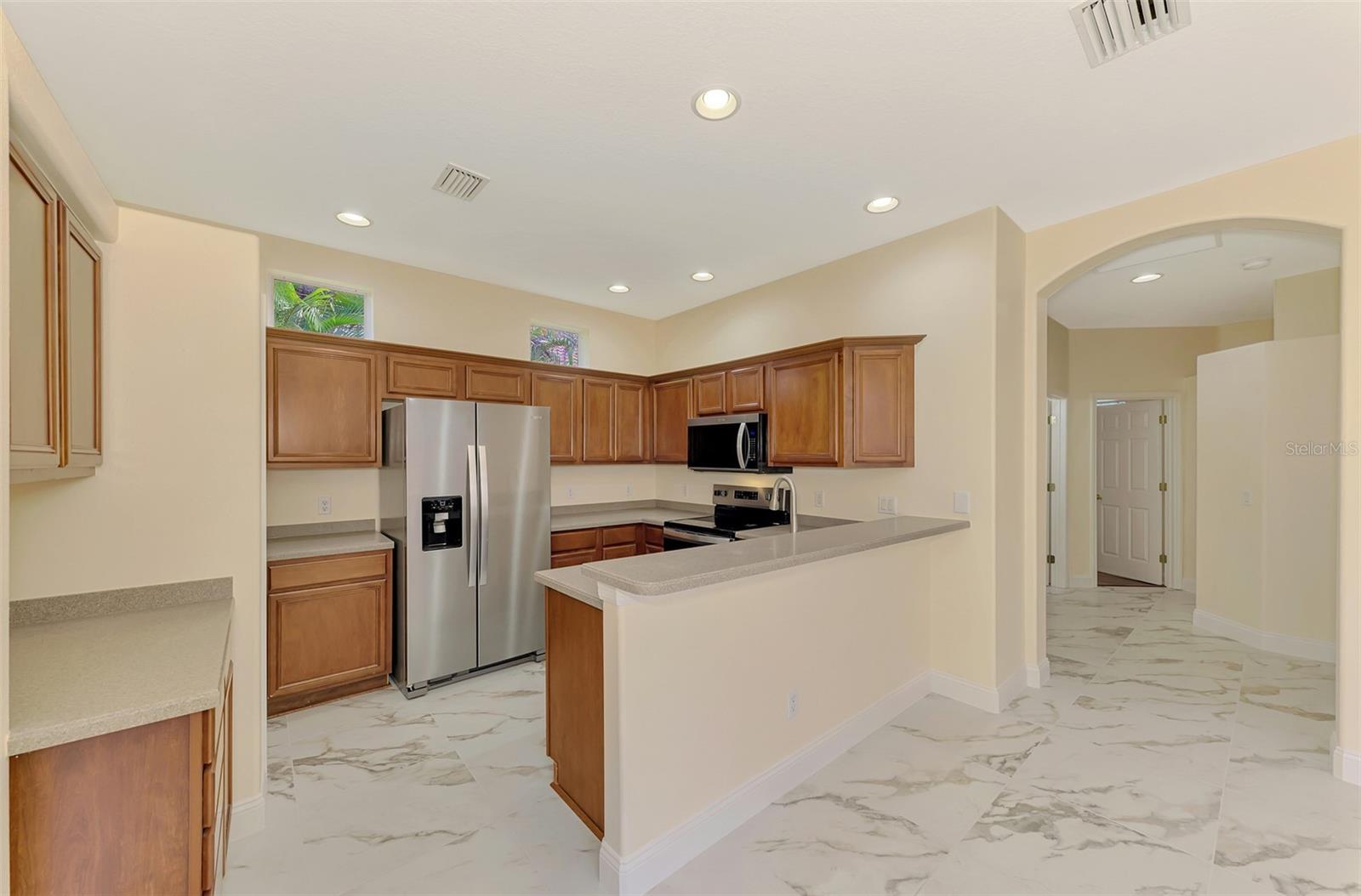 PALM LAKES - Residential Lease