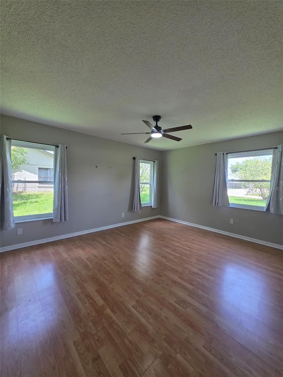 DELTONA LAKES UNIT 40 - Residential