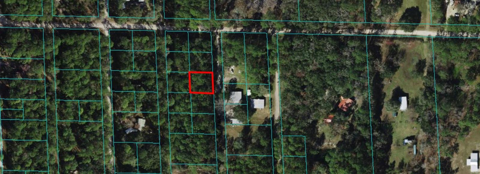 COUNTRY LIVING IN BLACK SINK CAMPSITES.   THIS LOT HAS A MULTI USE.   MOBILE OR SITE BUILT HOME.   PEOPLE ARE VACATIONING IN RV'S AND CAMPING IN THIS AREA ALSO.   AFFORDABLE LOT.
