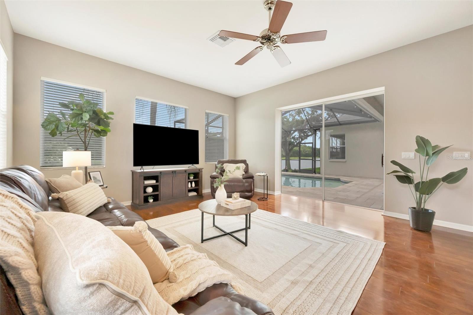 RICHMOND PLACE PH 1 - Residential
