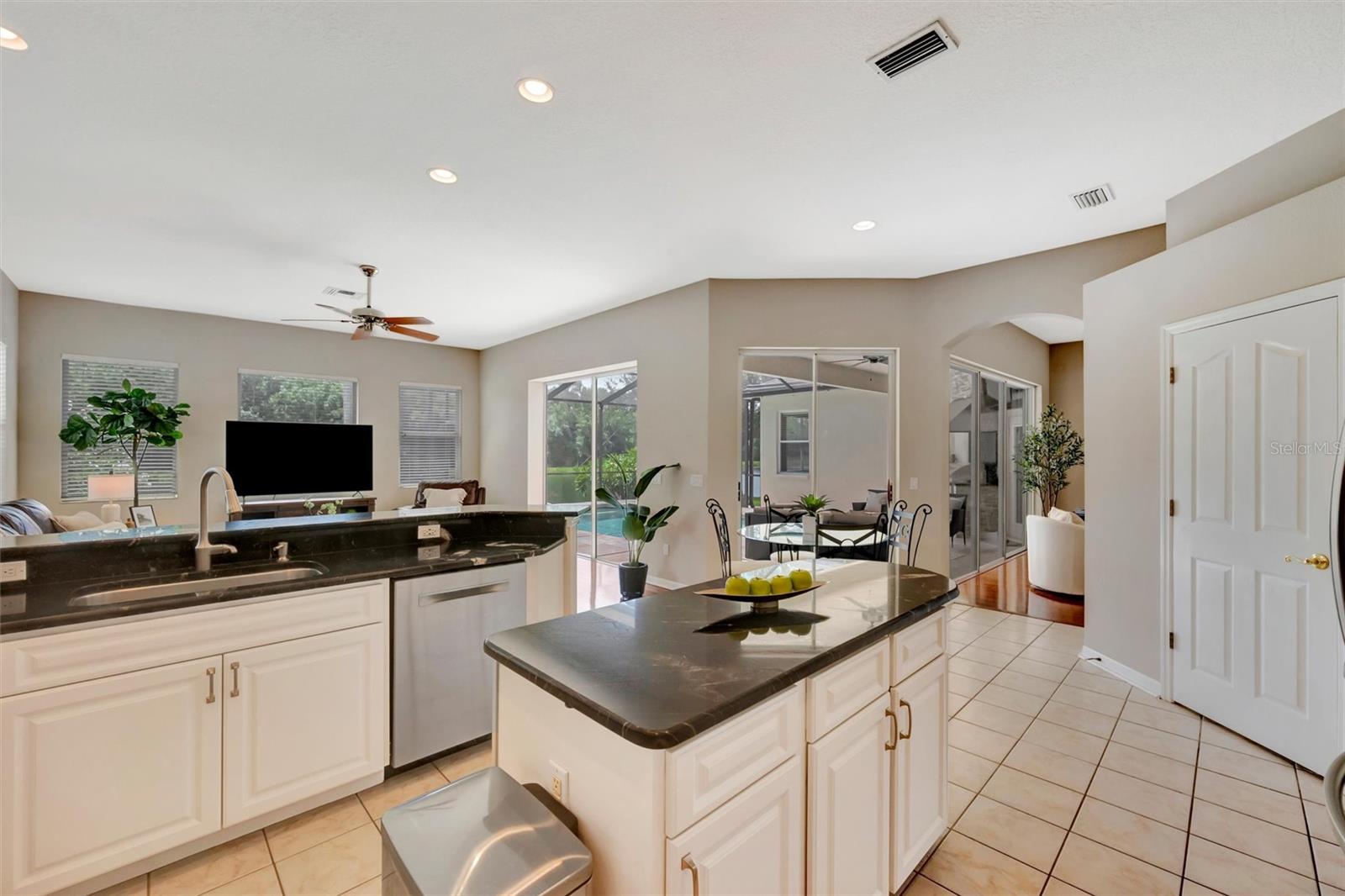 RICHMOND PLACE PH 1 - Residential