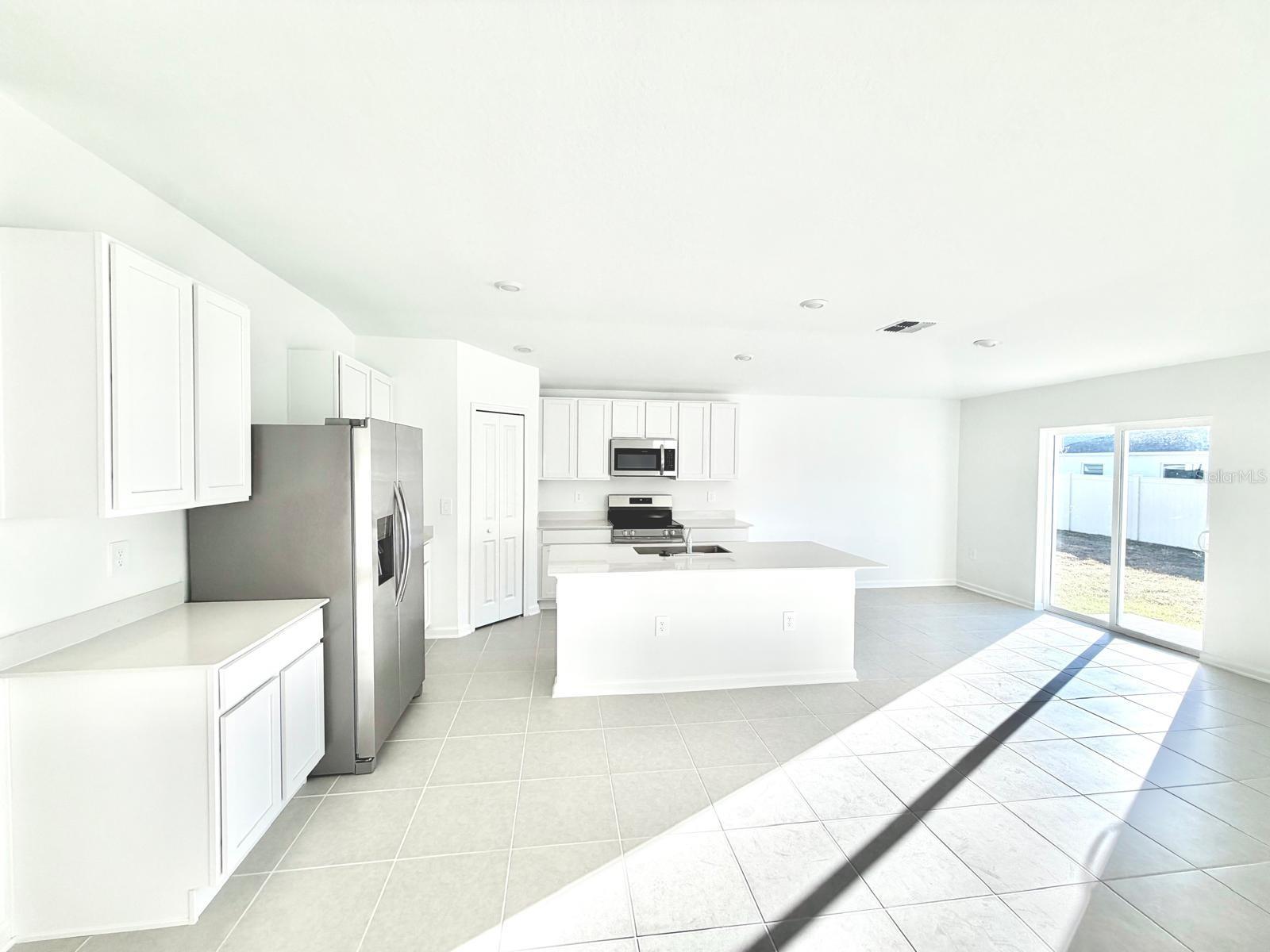 PEACE CRK RESERVE - Residential Lease