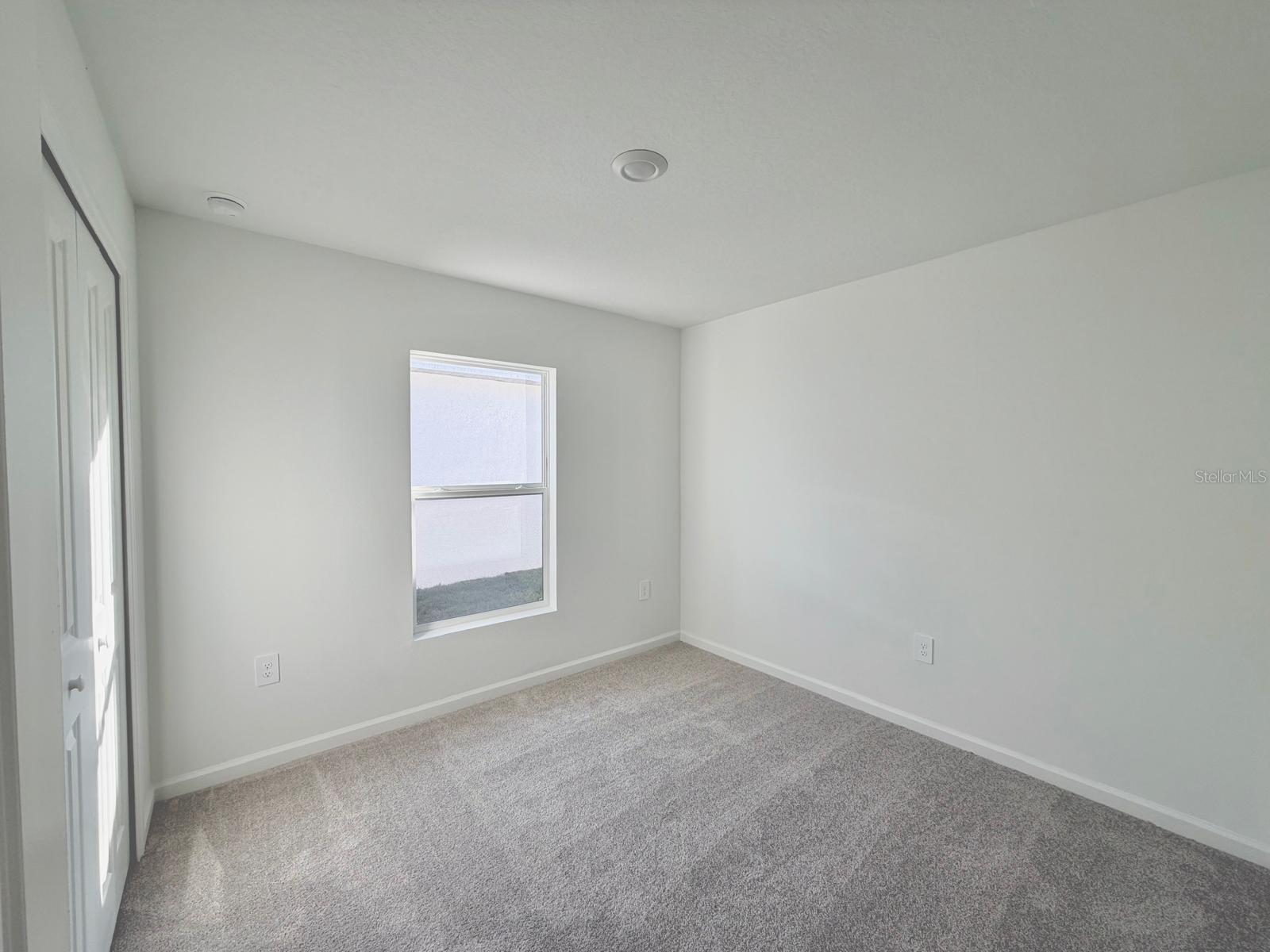 PEACE CRK RESERVE - Residential Lease