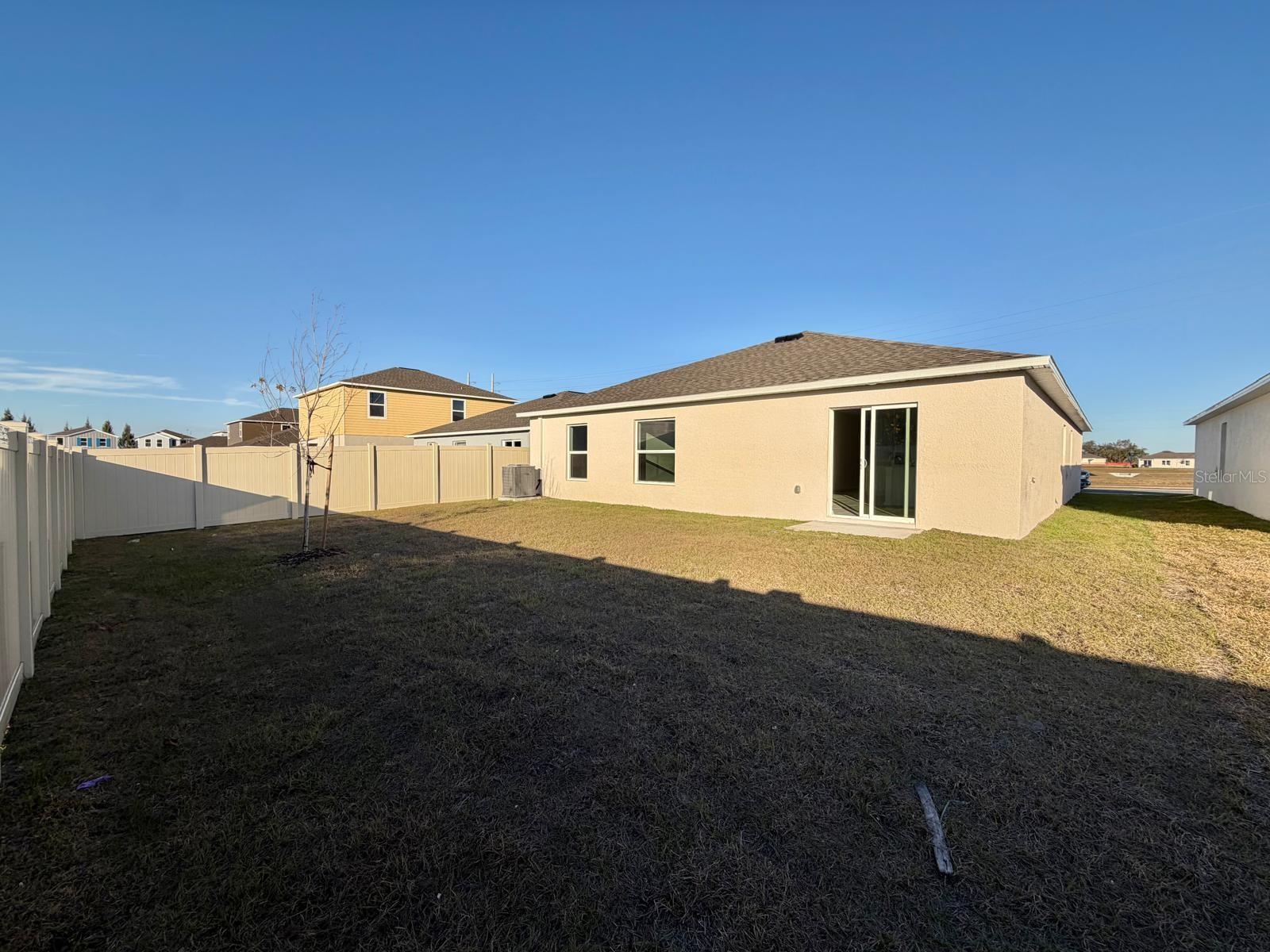 PEACE CRK RESERVE - Residential Lease