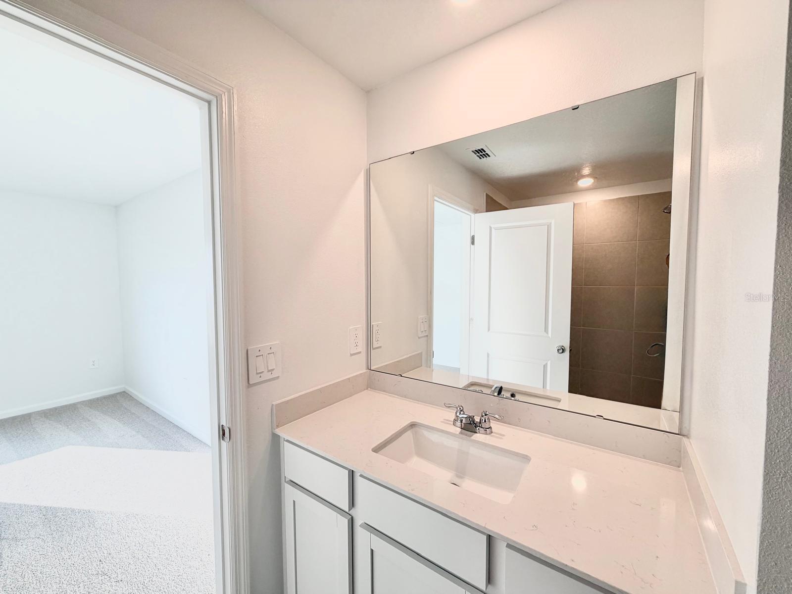 PEACE CRK RESERVE - Residential Lease