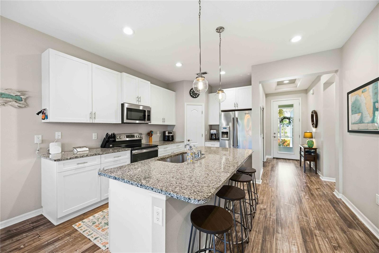 BAY POINT CORR OF - Residential