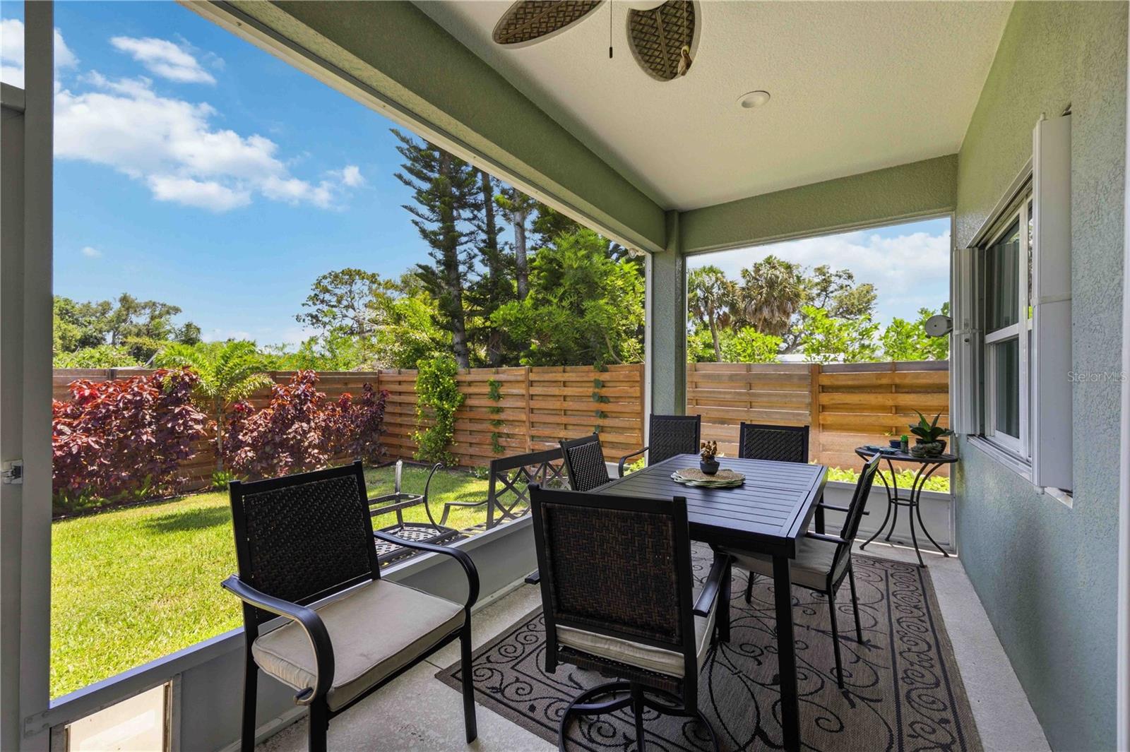 BAY POINT CORR OF - Residential