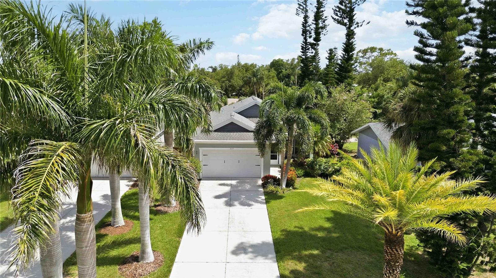 BAY POINT CORR OF - Residential