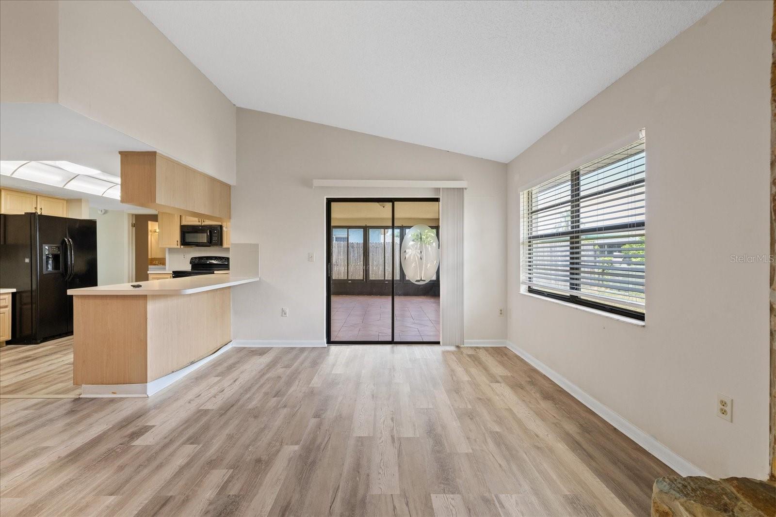 EMBASSY HILLS - Residential