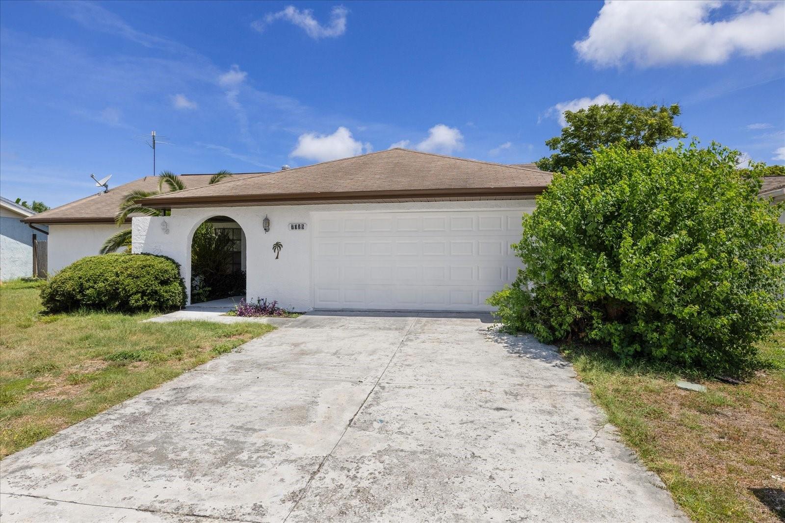EMBASSY HILLS - Residential