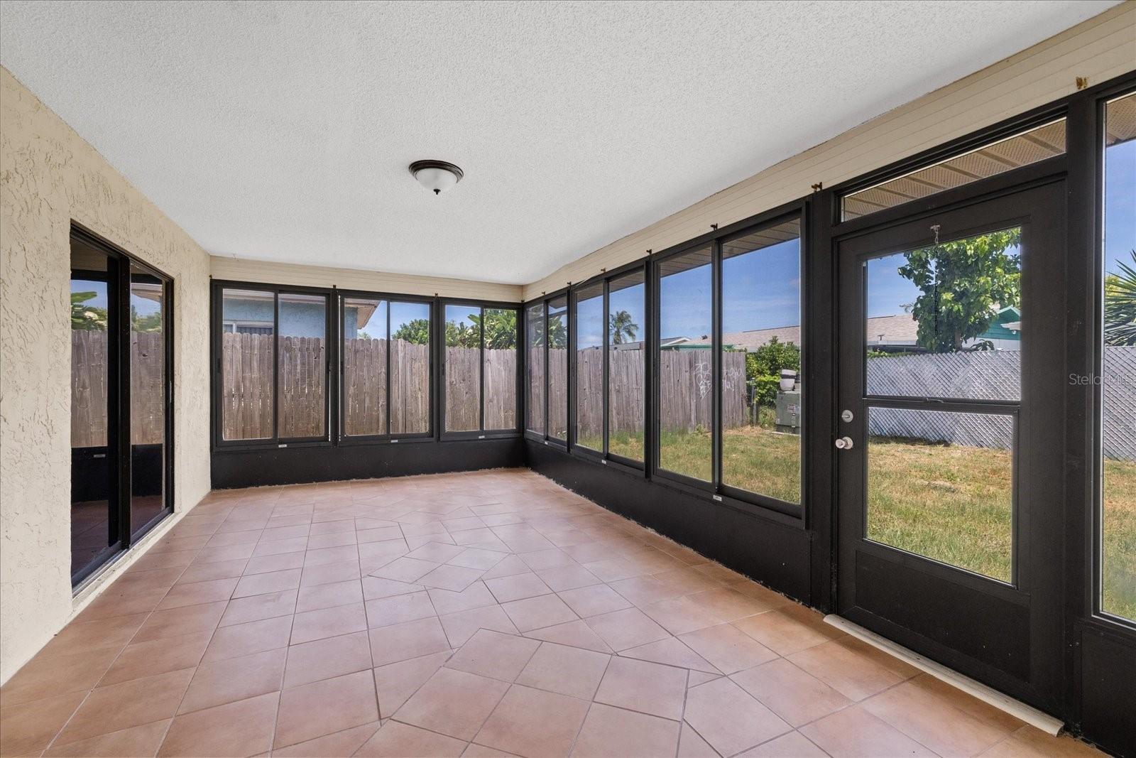 EMBASSY HILLS - Residential