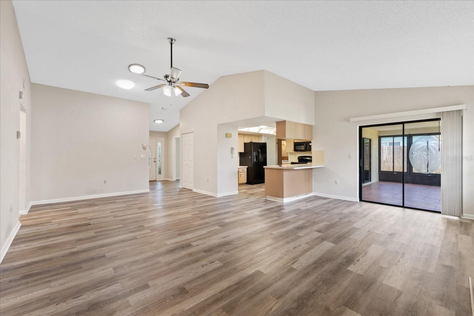 EMBASSY HILLS - Residential