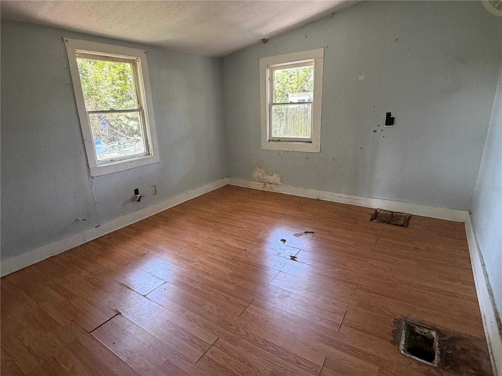 INWOOD - Residential
