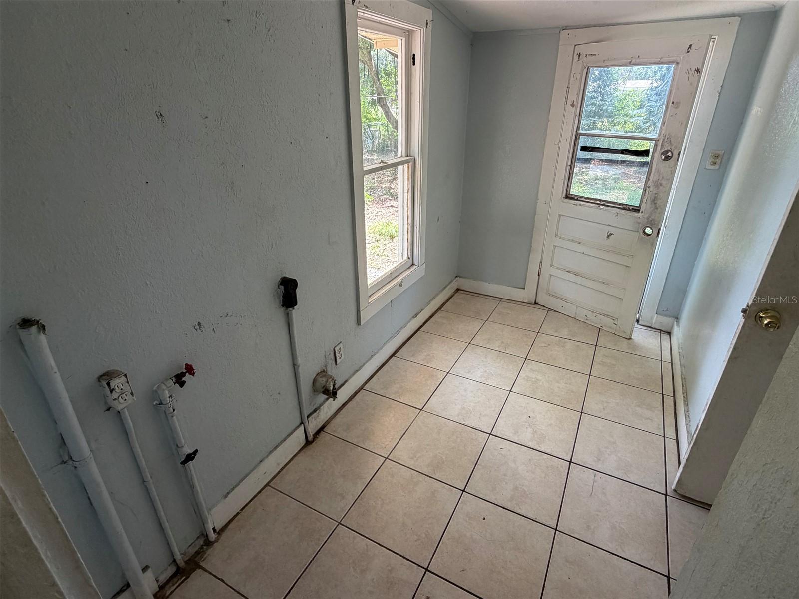 INWOOD - Residential