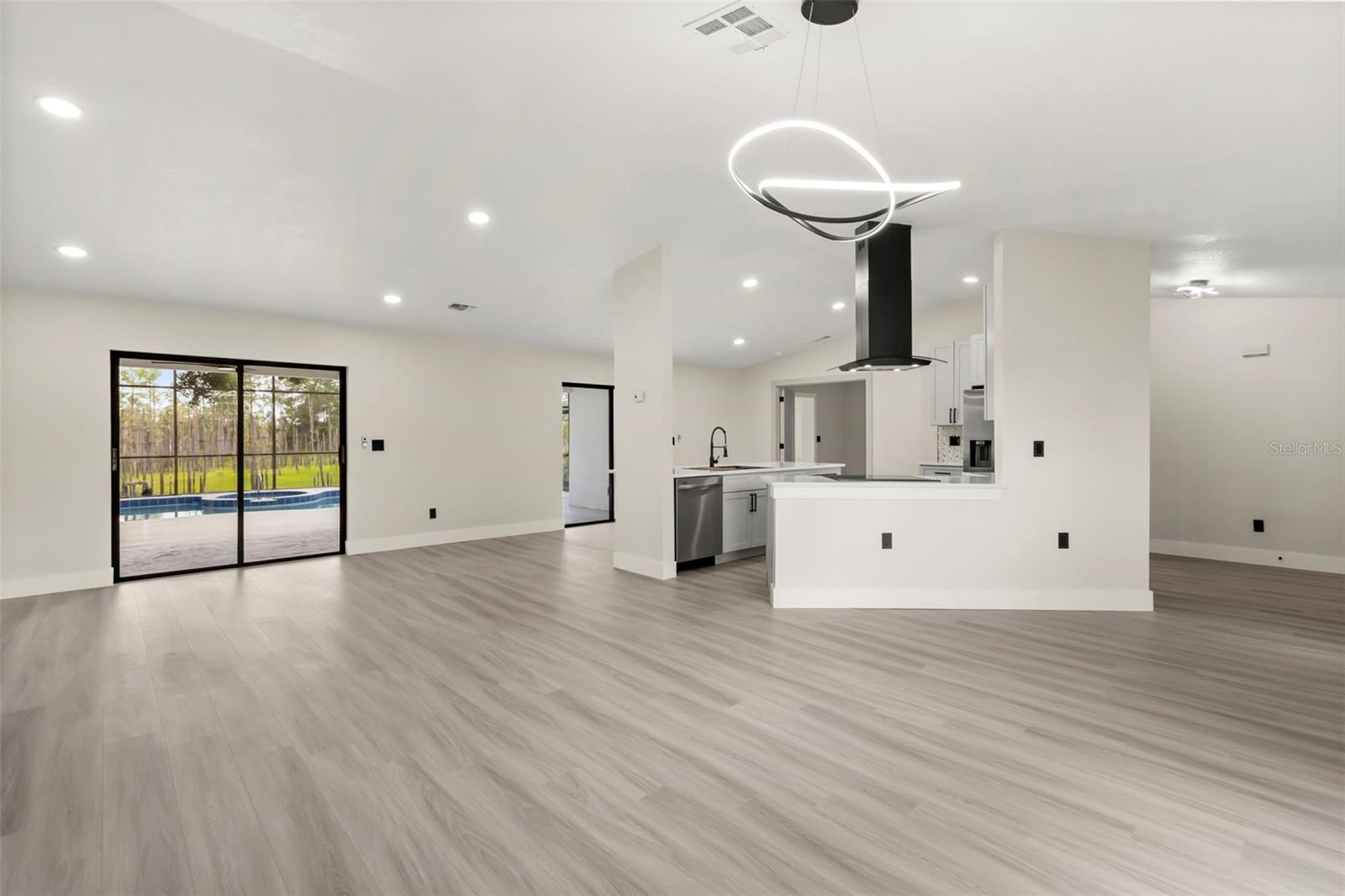 DELTONA LAKES UNIT 43 - Residential