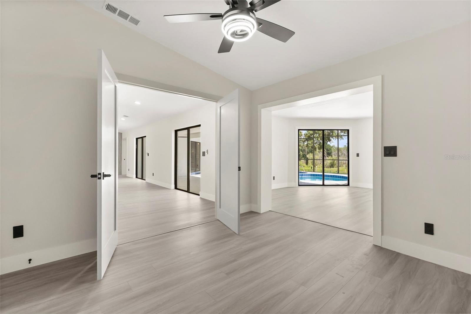 DELTONA LAKES UNIT 43 - Residential