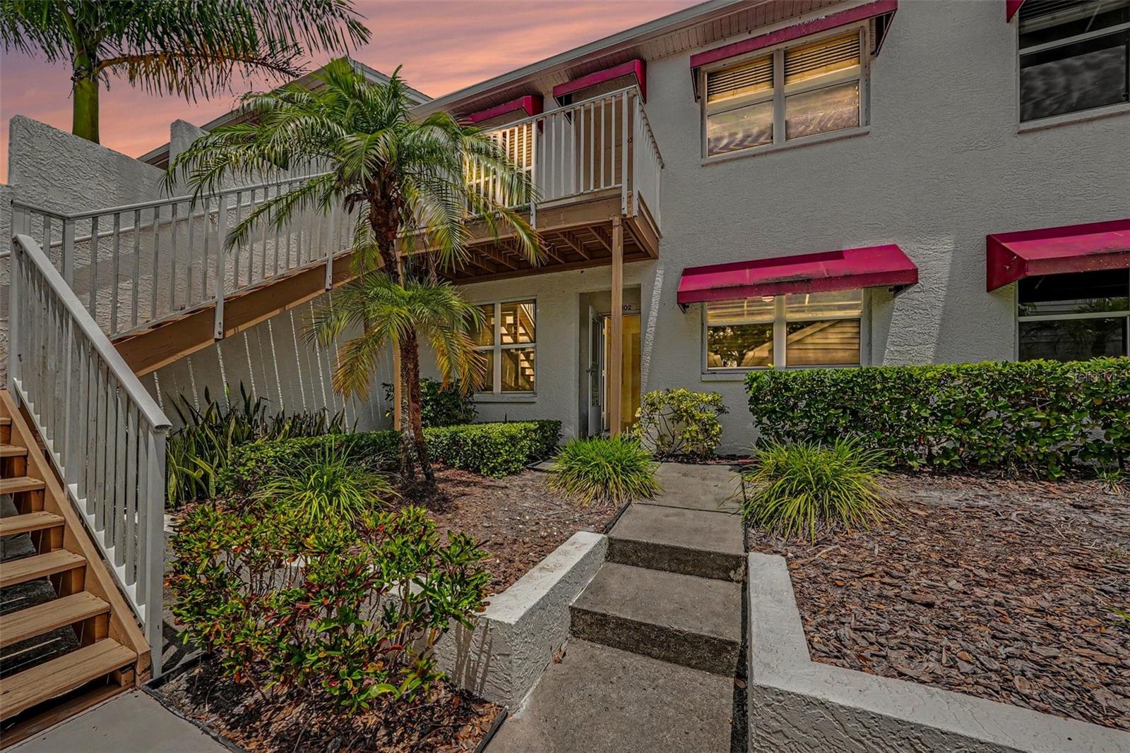 EAST BAY GOLF VILLAS AT WATER VIEW CONDO - Residential